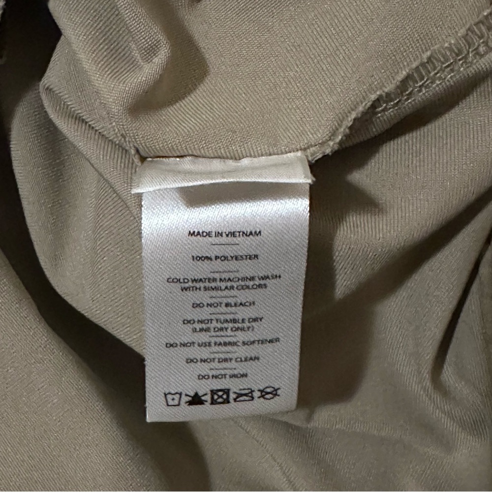 Rhone Men's Commuter Performance Stretch Chino Pants Size 34x32 Beige Casual - Picture 4 of 7